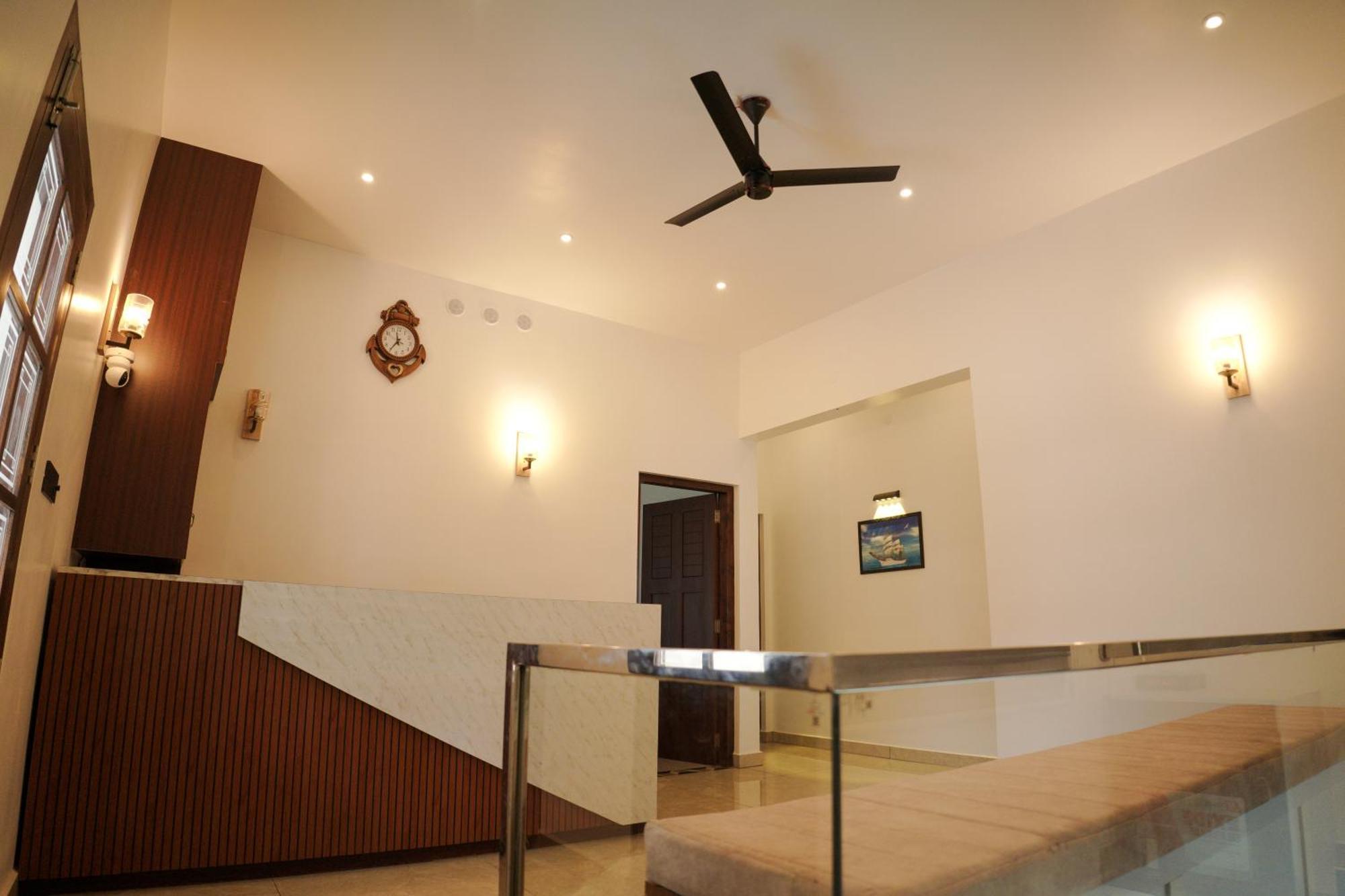 Teak And Lake Homestay Thekkady Εξωτερικό φωτογραφία