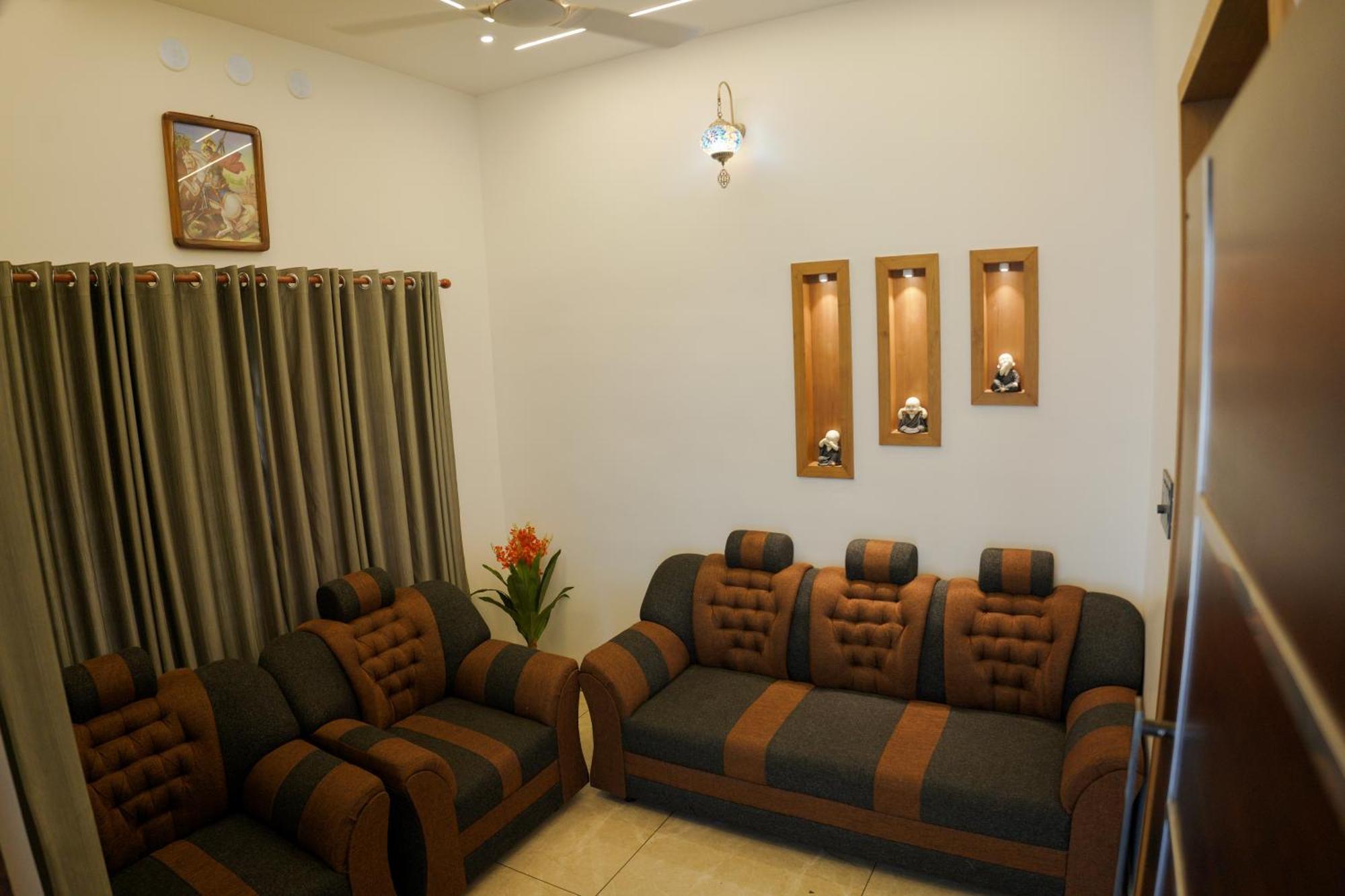 Teak And Lake Homestay Thekkady Εξωτερικό φωτογραφία