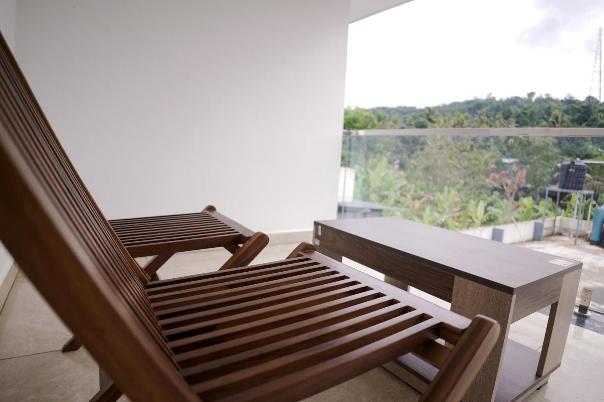 Teak And Lake Homestay Thekkady Εξωτερικό φωτογραφία